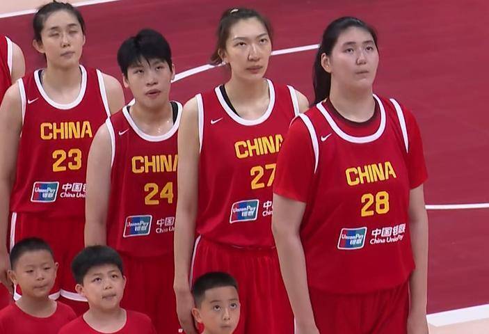 广东女篮豪取九连胜，稳坐榜首的简单介绍