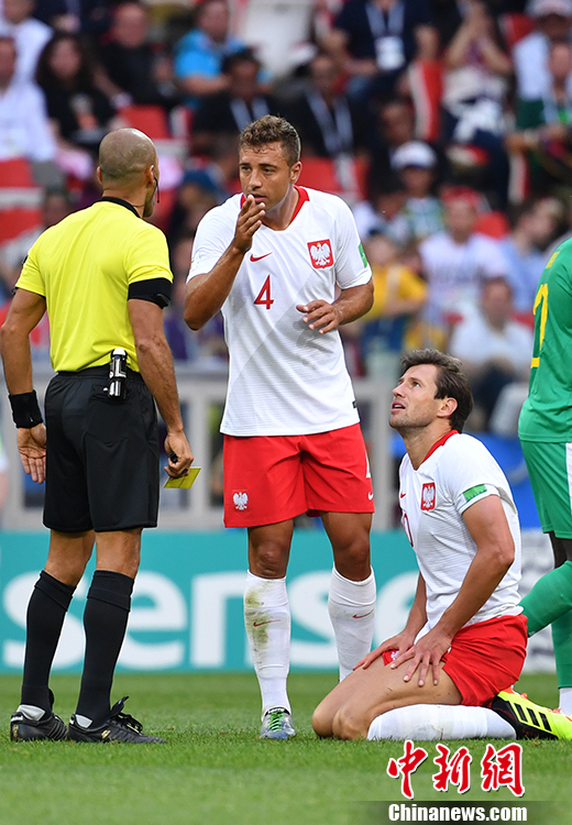 波兰队力克葡萄牙队，梁靖崑高光表现