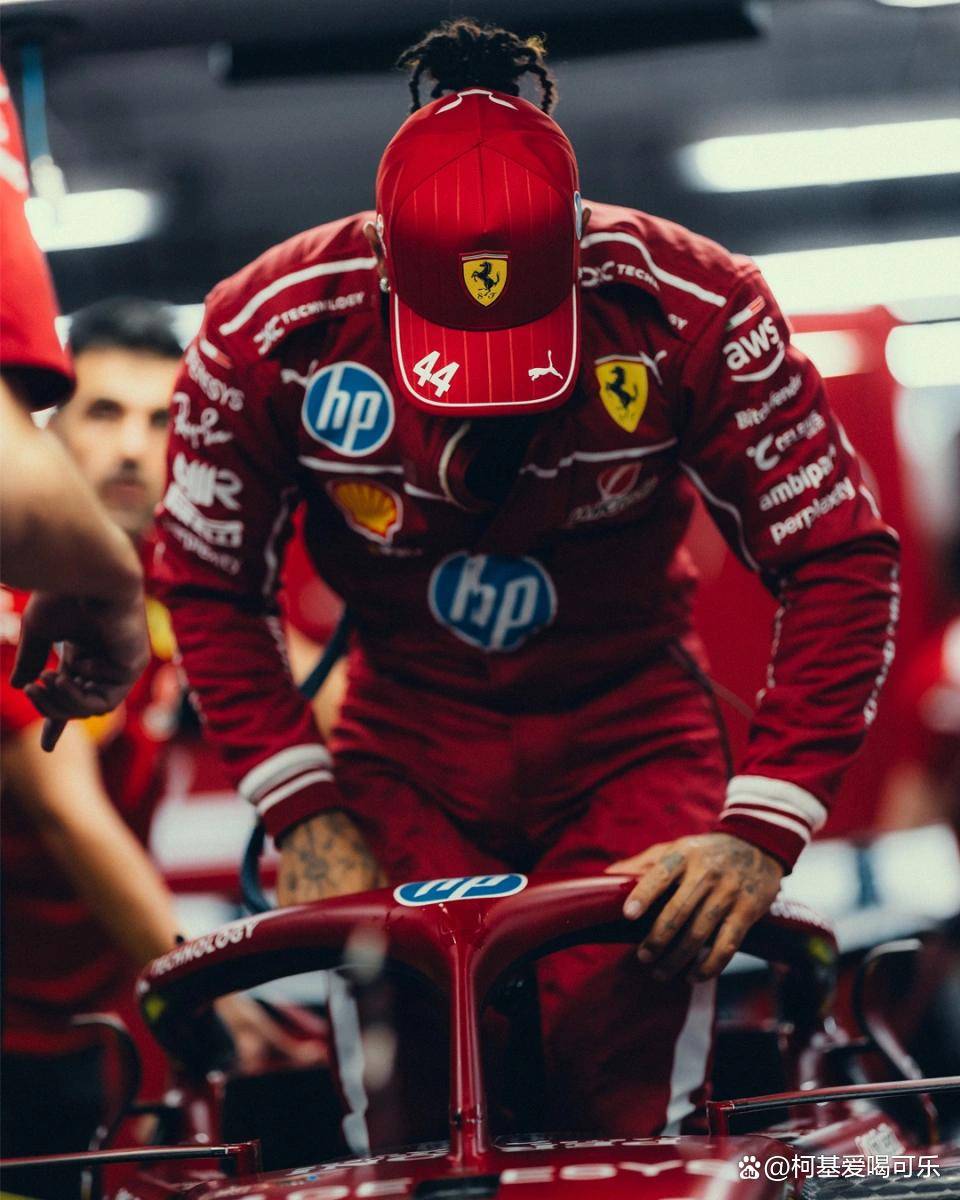 威廉姆斯完胜法拉利，汉密尔顿扛起全队