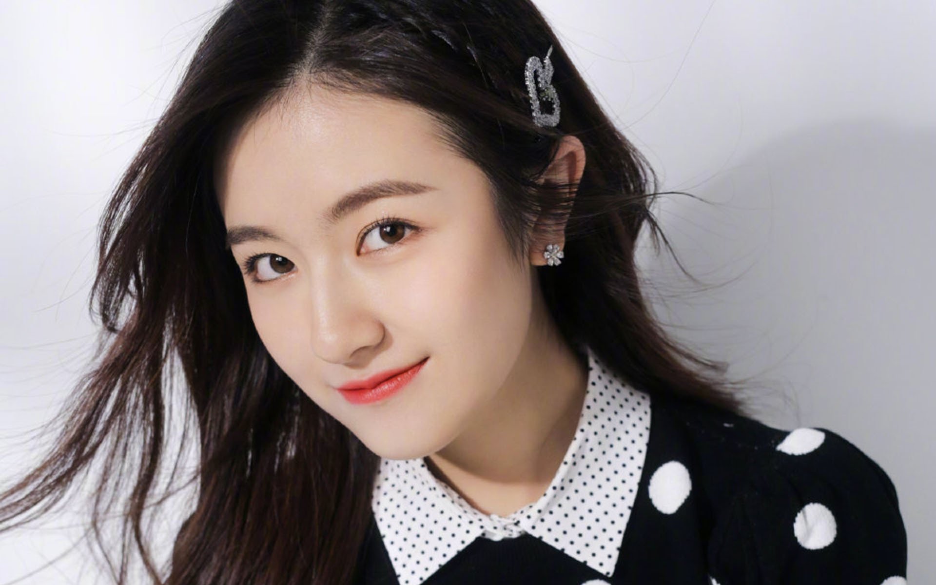 英伦骄子闪耀,中北美孤胆求生